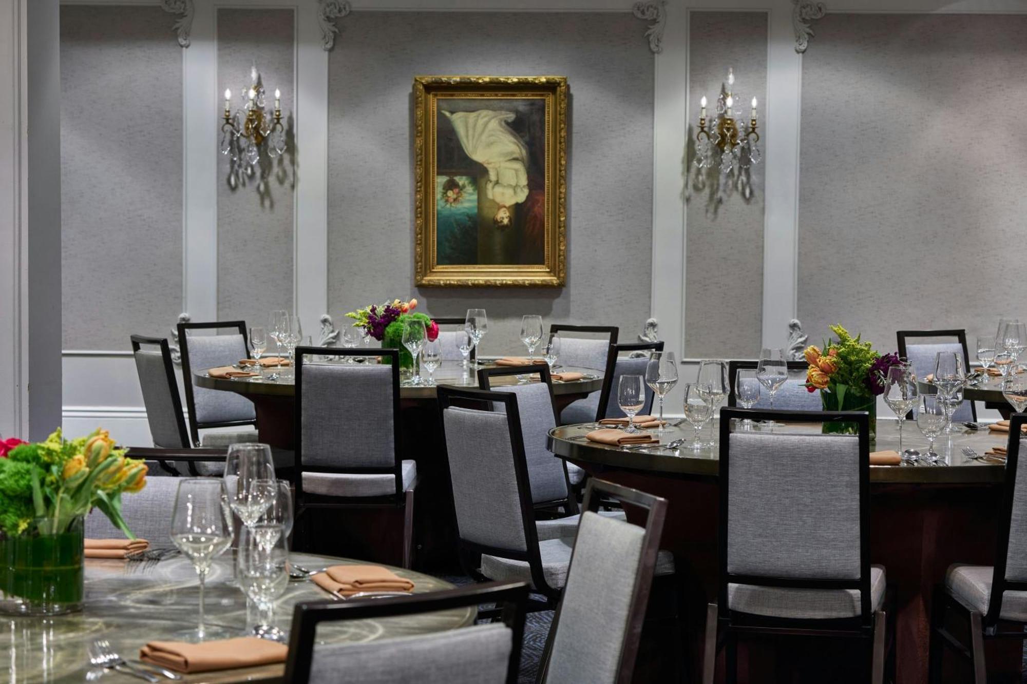 Le Pavillon, New Orleans, A Tribute Portfolio Hotel Exterior photo